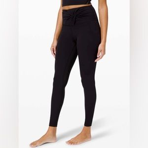 Lululemon Align High-Rise Tight 28" *Twist Waist Black